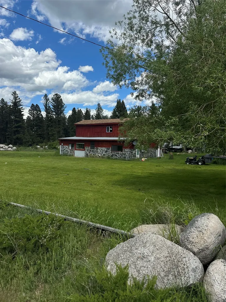 10 Jackleg Lane Philipsburg MT 59858