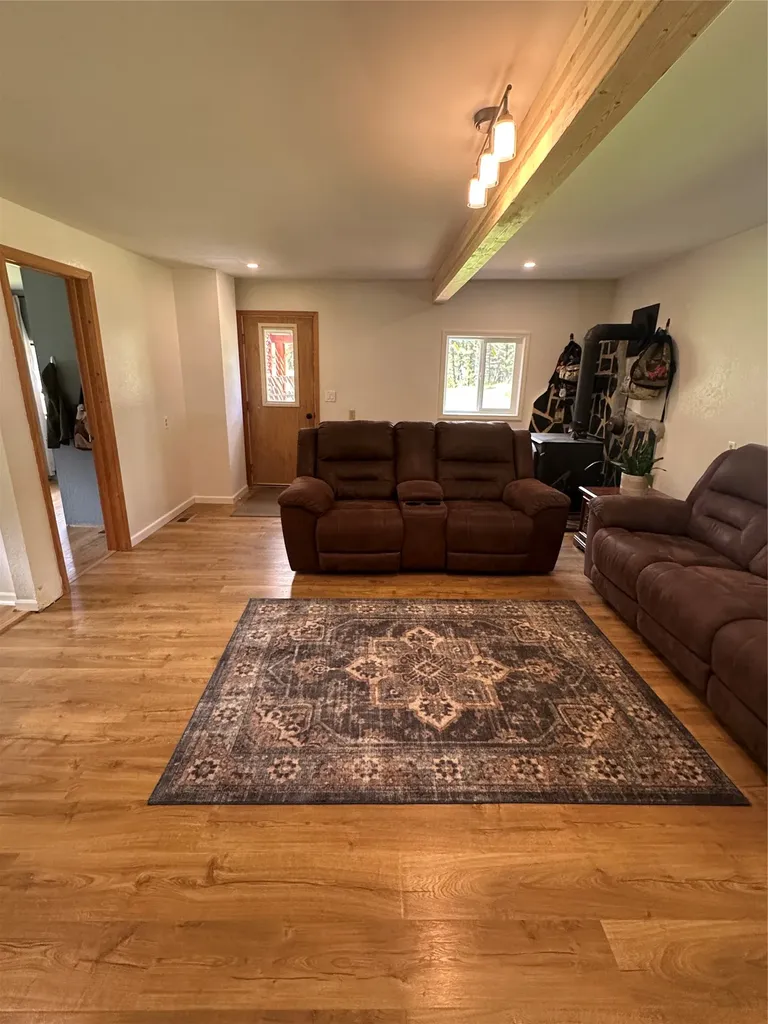 10 Jackleg Lane Philipsburg MT 59858