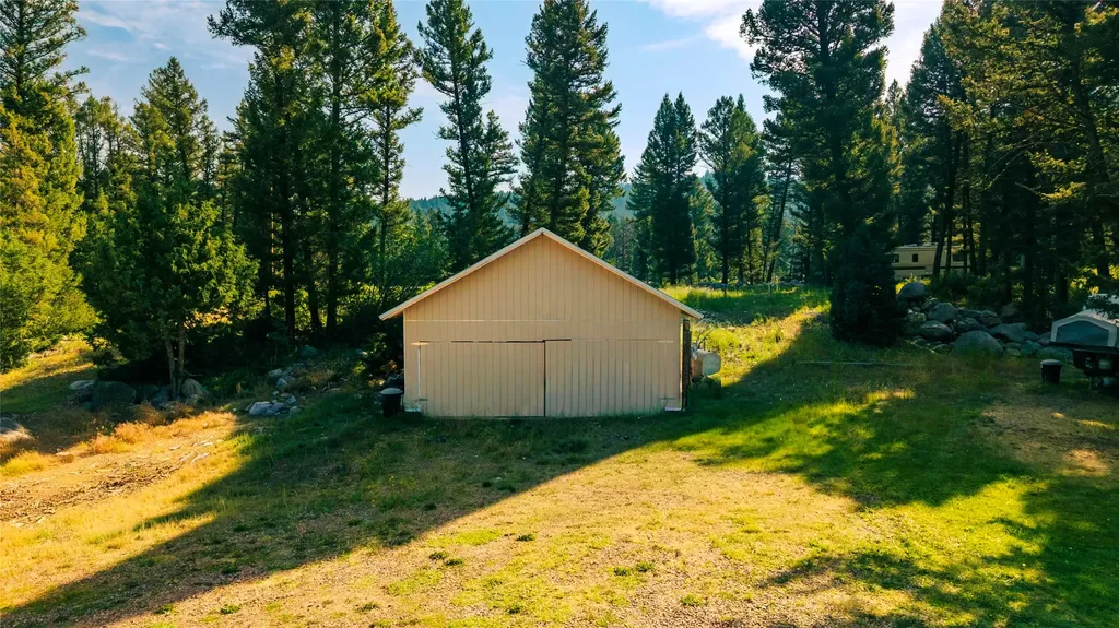 10 Jackleg Lane Philipsburg MT 59858