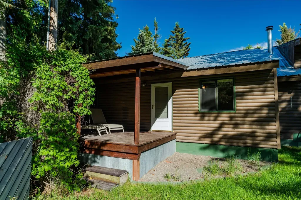 5070 Whitefish Stage Road Whitefish MT 59937