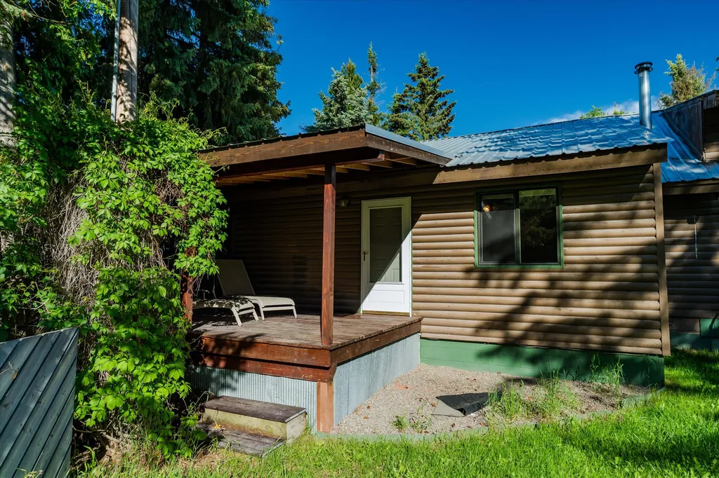 5070 Whitefish Stage Road Whitefish MT 59937