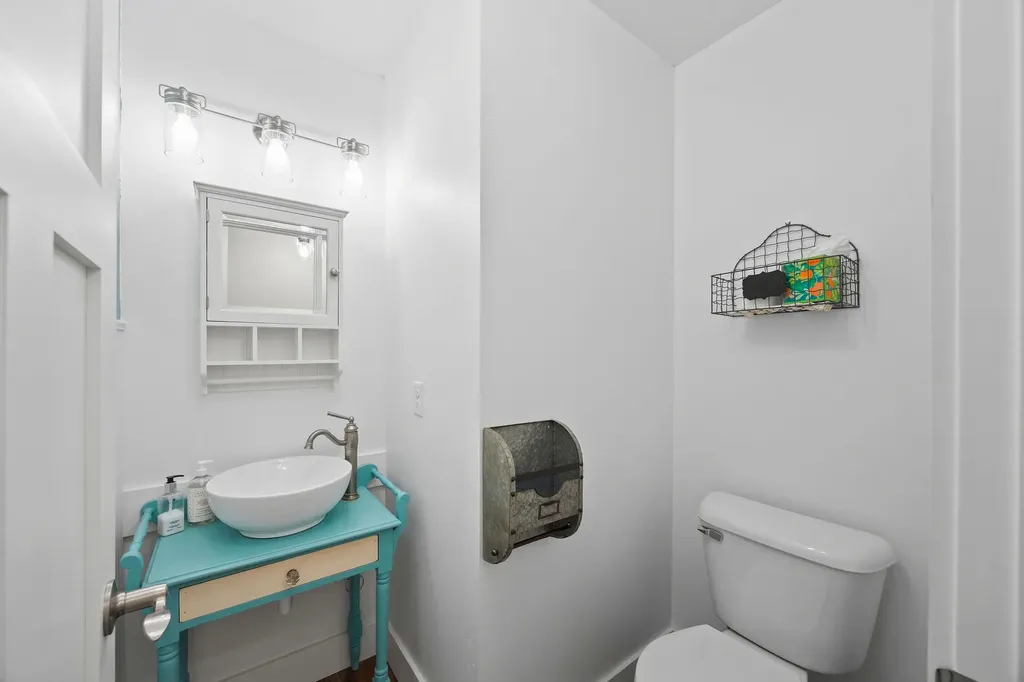 317 E Stanton Street Plains MT 59859