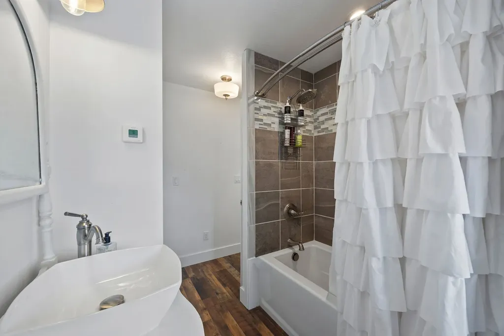 317 E Stanton Street Plains MT 59859
