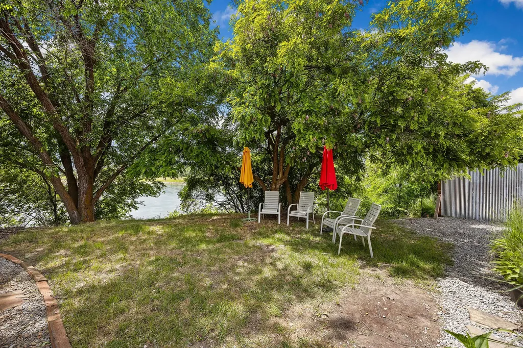 317 E Stanton Street Plains MT 59859