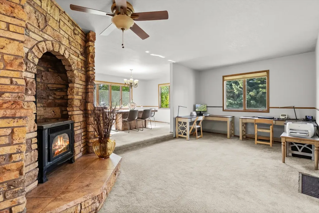 636 Country Way N Kalispell MT 59901