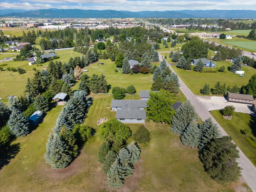 636 Country Way N Kalispell MT 59901