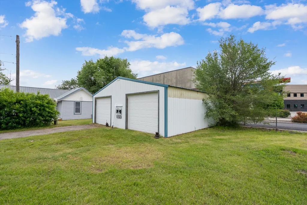 20 Sunnybrook Lane Somers MT 59932