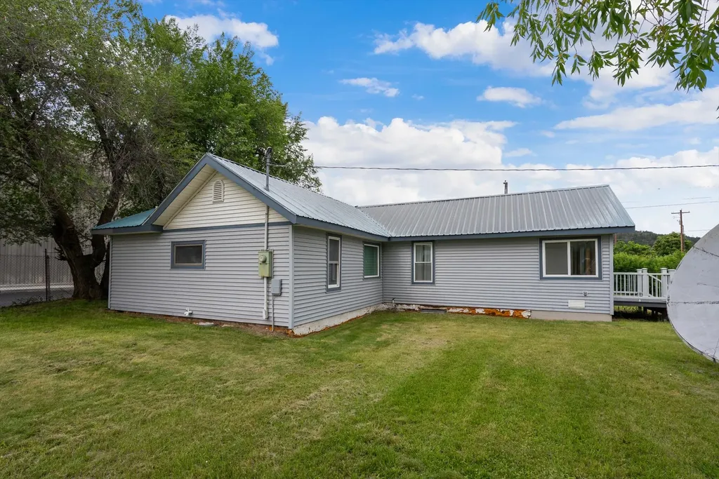 20 Sunnybrook Lane Somers MT 59932