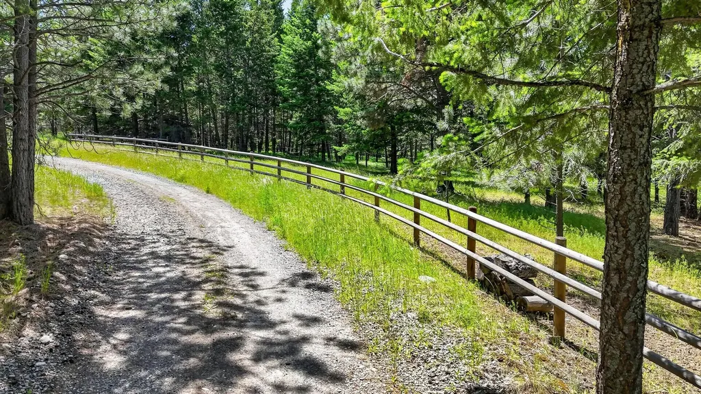335 Country Lane Rexford MT 59930