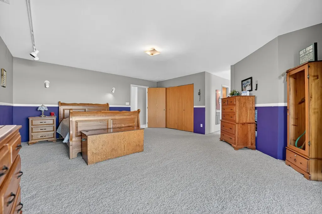 335 Country Lane Rexford MT 59930