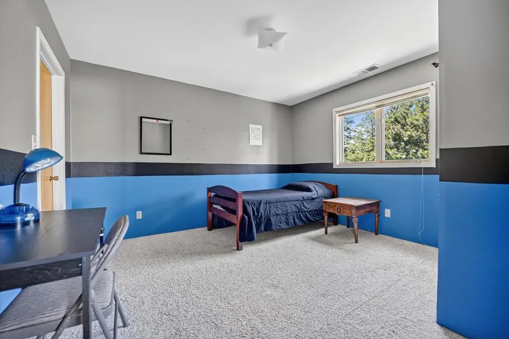335 Country Lane Rexford MT 59930