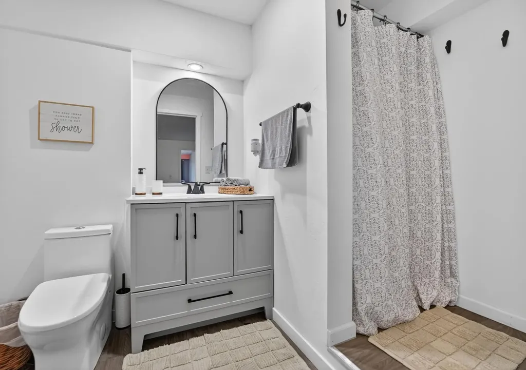 335 Country Lane Rexford MT 59930