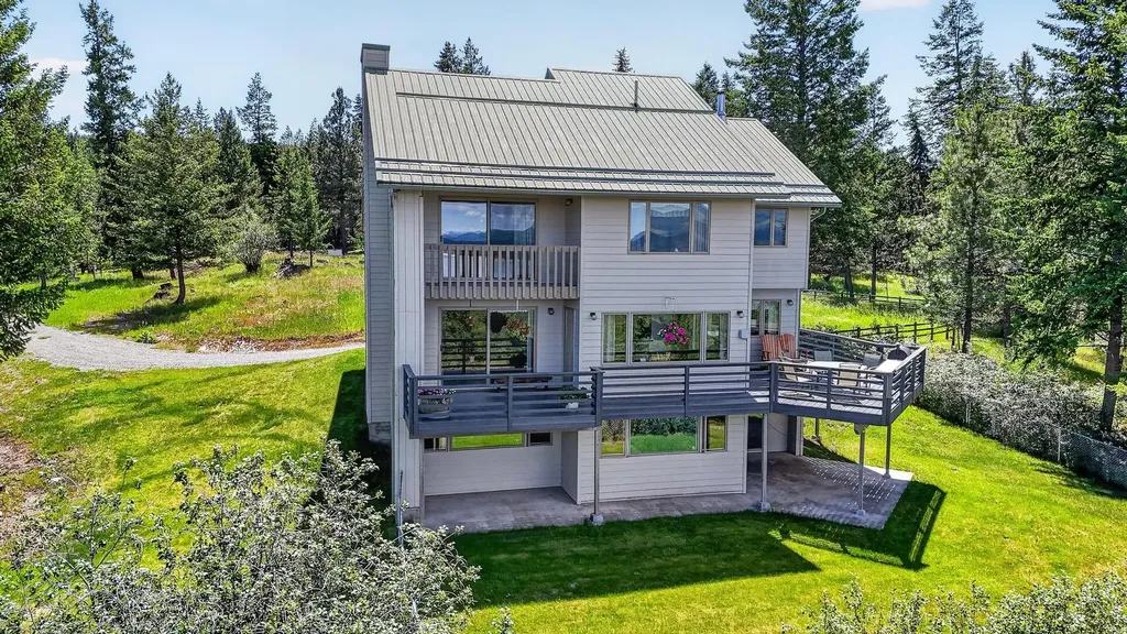 335 Country Lane Rexford MT 59930
