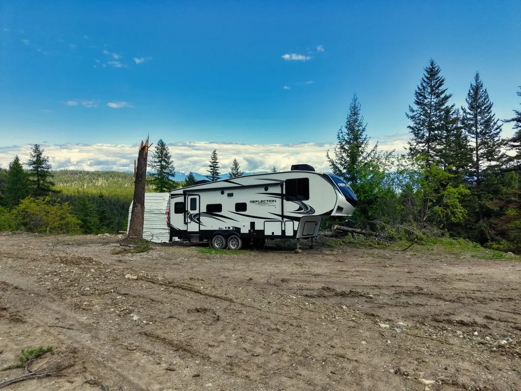 370 Longrider Lane Lakeside MT 59922