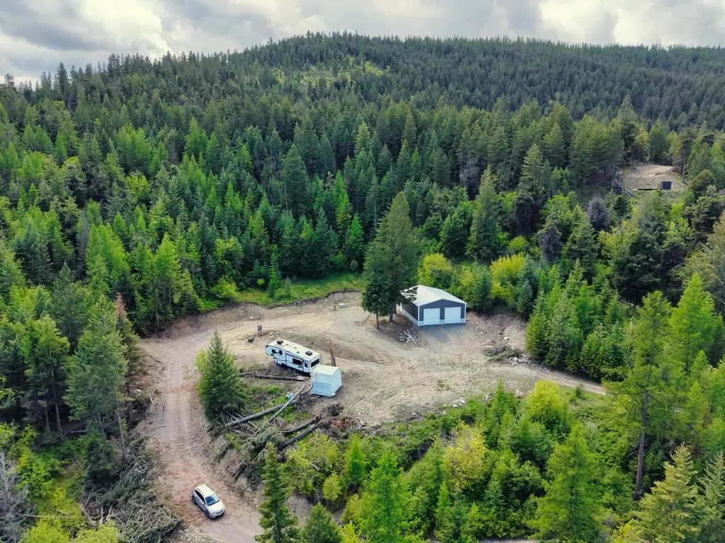 370 Longrider Lane Lakeside MT 59922