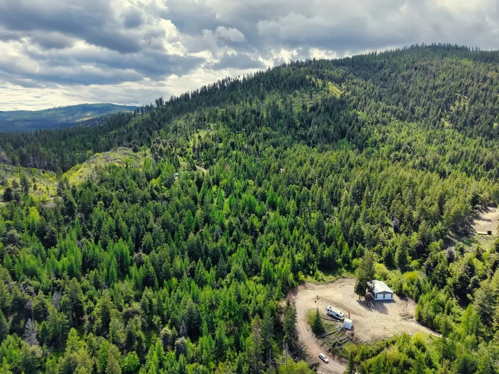 370 Longrider Lane Lakeside MT 59922