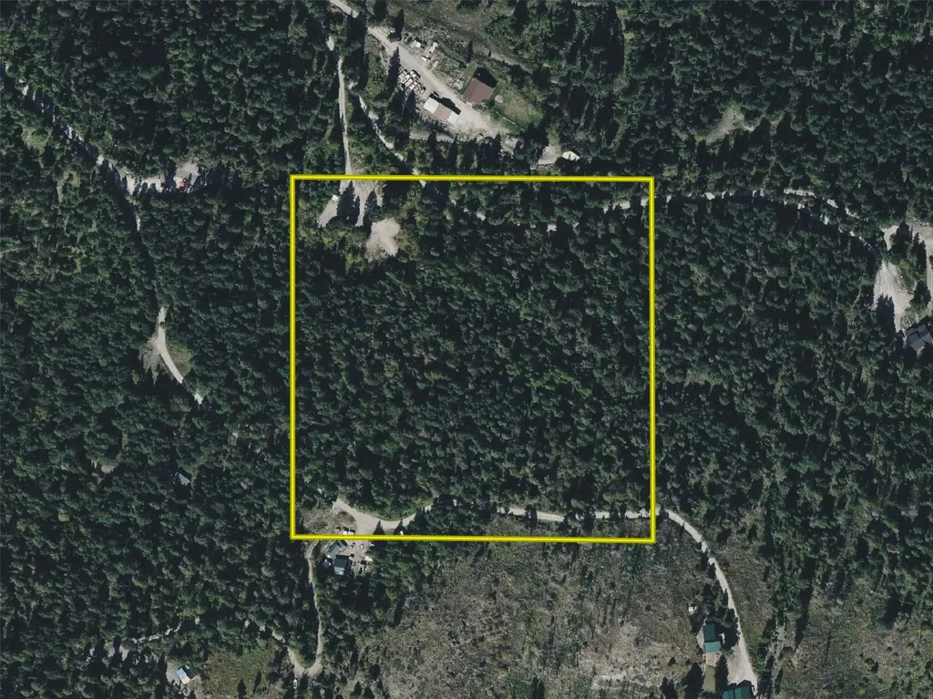 370 Longrider Lane Lakeside MT 59922