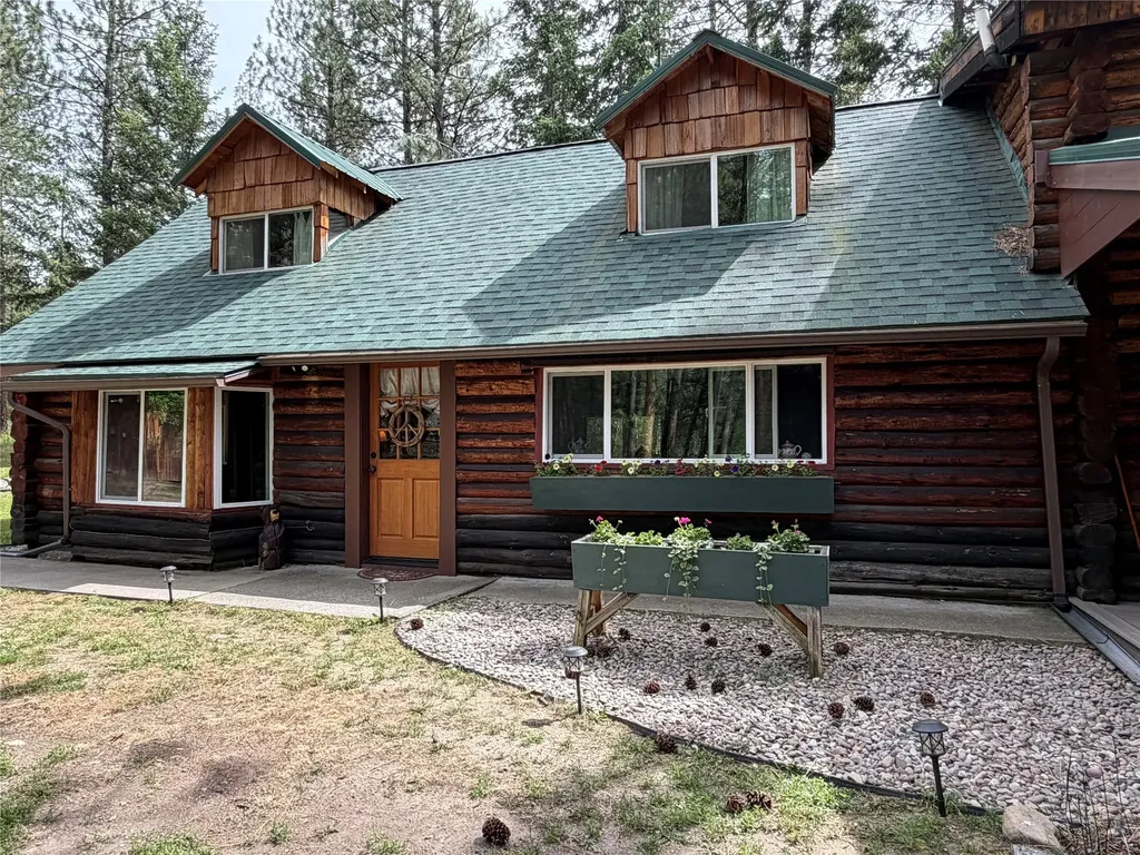 171 Clark Creek Loop Plains MT 59859