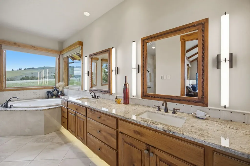 241 Double D Road Stevensville MT 59870