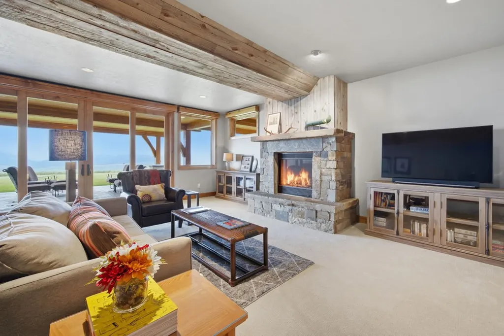 241 Double D Road Stevensville MT 59870