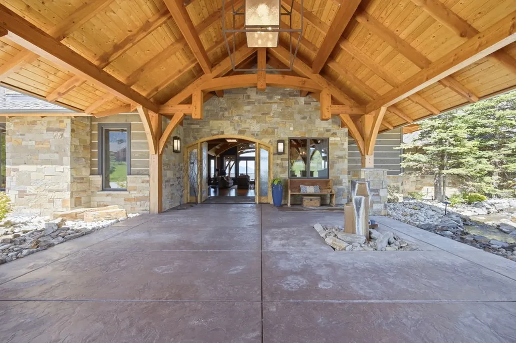 241 Double D Road Stevensville MT 59870