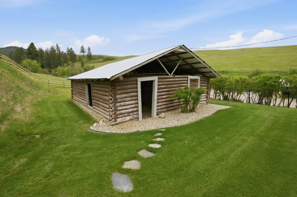 241 Double D Road Stevensville MT 59870