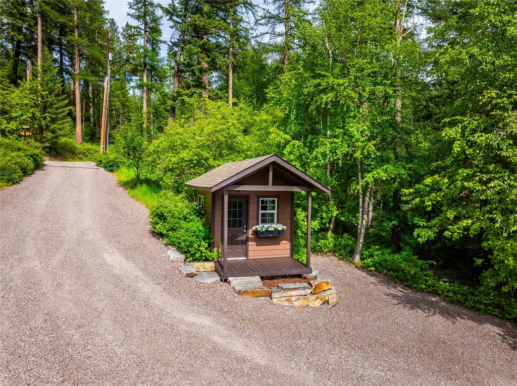 28575 Star Lane Bigfork MT 59911