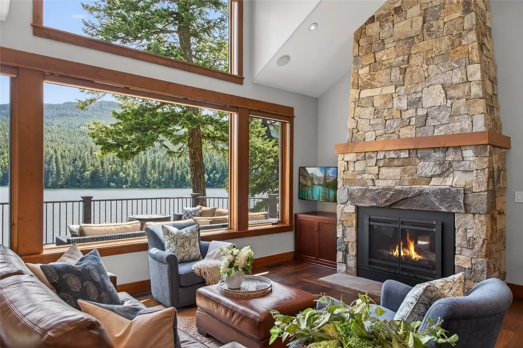 28575 Star Lane Bigfork MT 59911