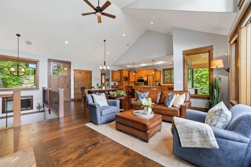 28575 Star Lane Bigfork MT 59911