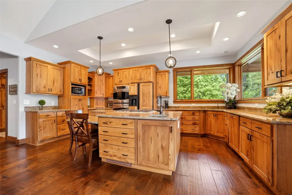 28575 Star Lane Bigfork MT 59911