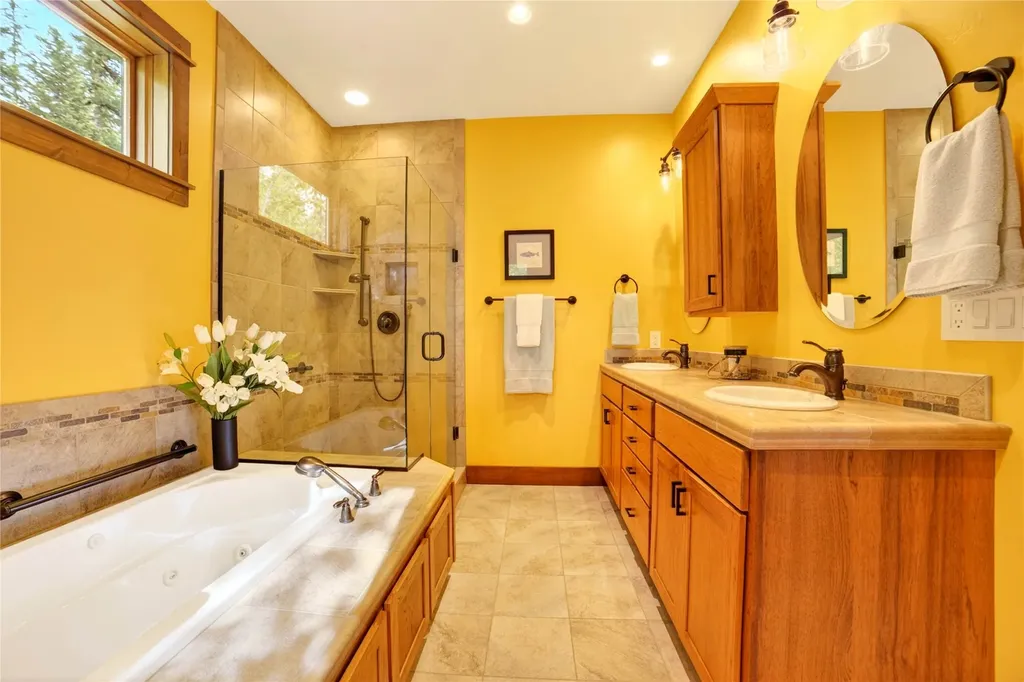 28575 Star Lane Bigfork MT 59911