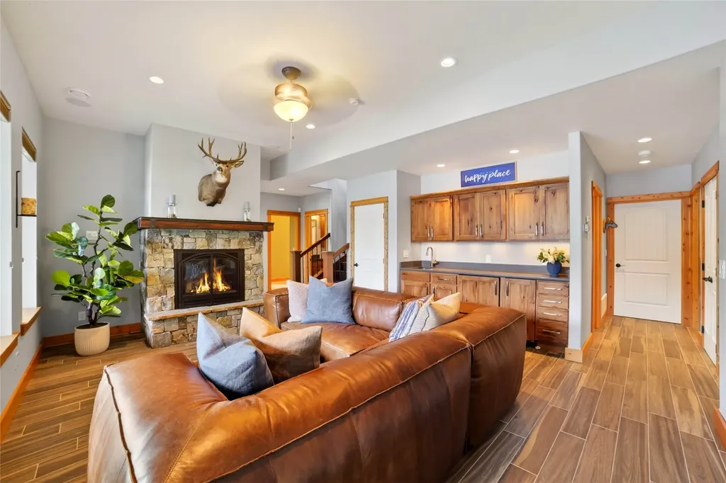 28575 Star Lane Bigfork MT 59911