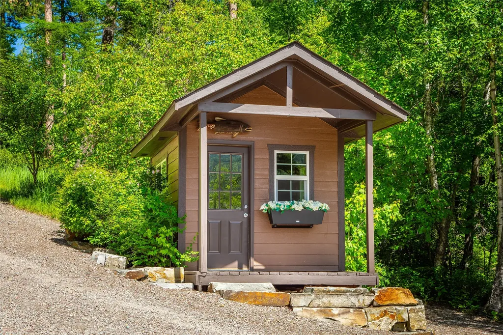 28575 Star Lane Bigfork MT 59911