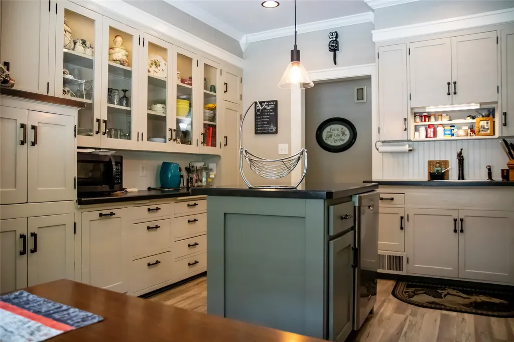 2304 1st Avenue N Great Falls MT 59401
