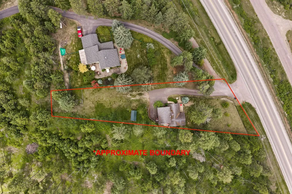 6286 Us Highway 93 S Somers MT 59932
