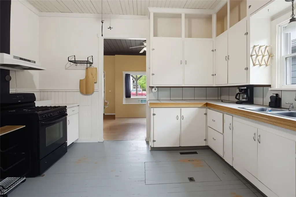 1511 N Main Street Butte MT 59701
