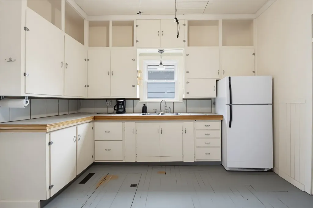 1511 N Main Street Butte MT 59701