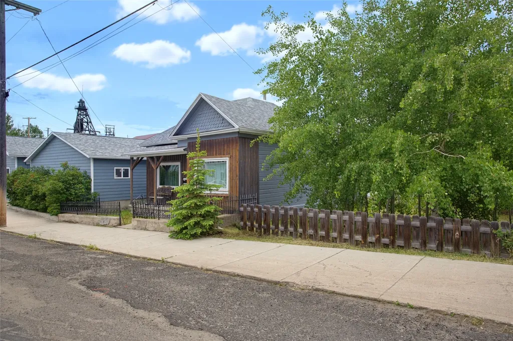 1511 N Main Street Butte MT 59701
