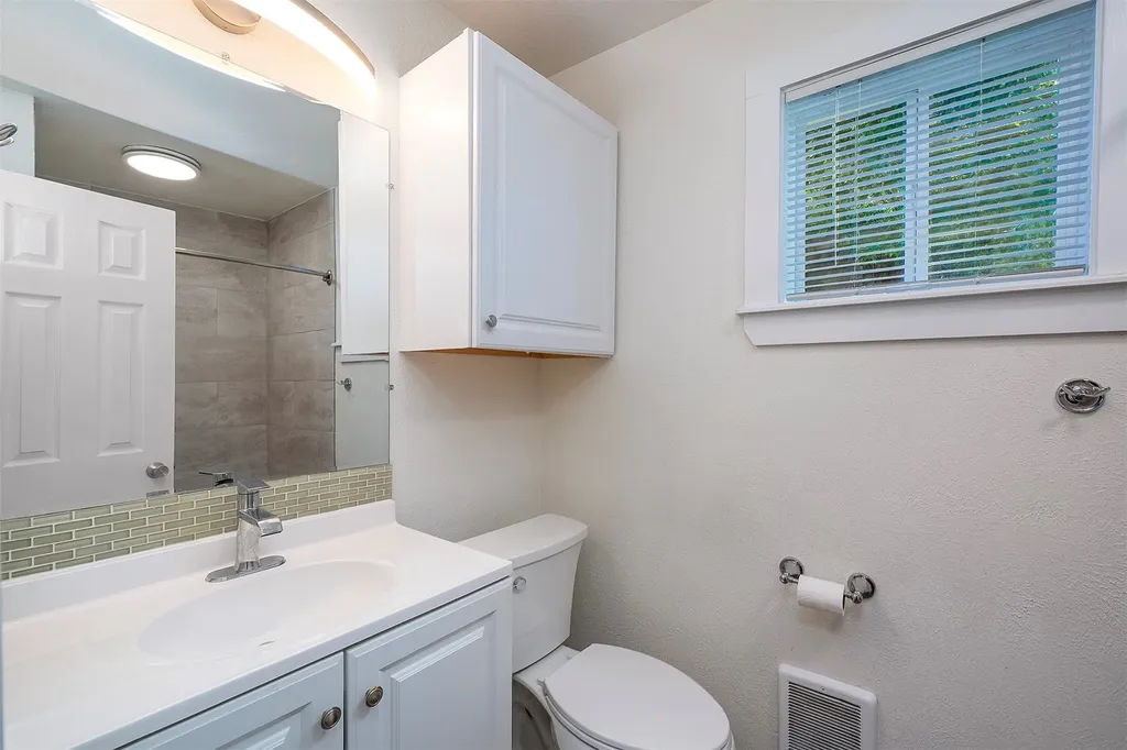 111 6th Avenue W Polson MT 59860