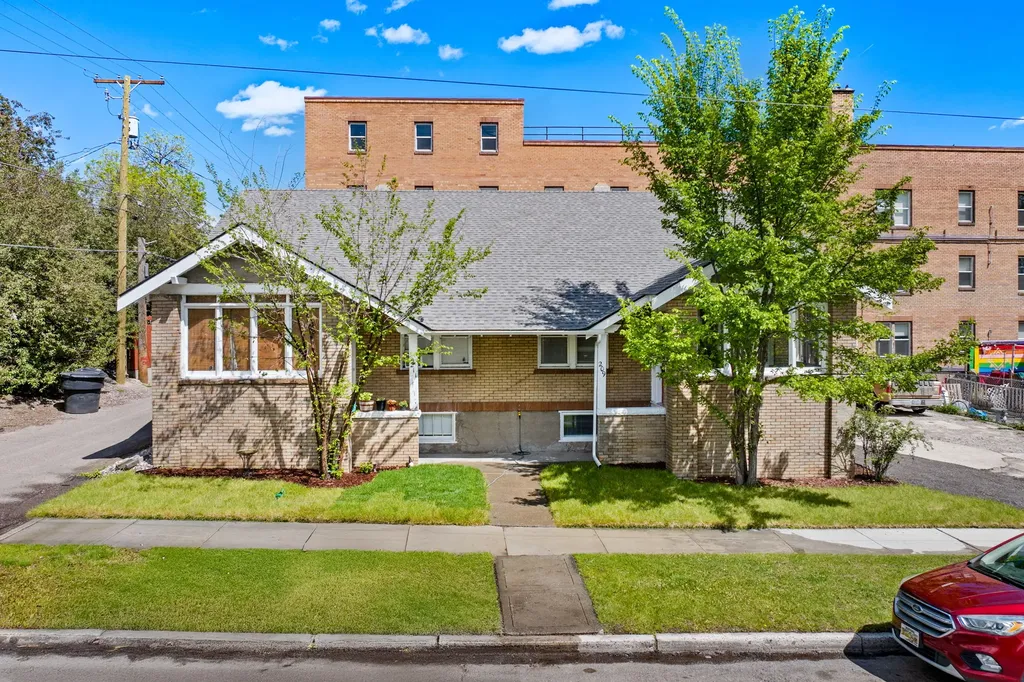 209-211 10th Street N Great Falls MT 59401