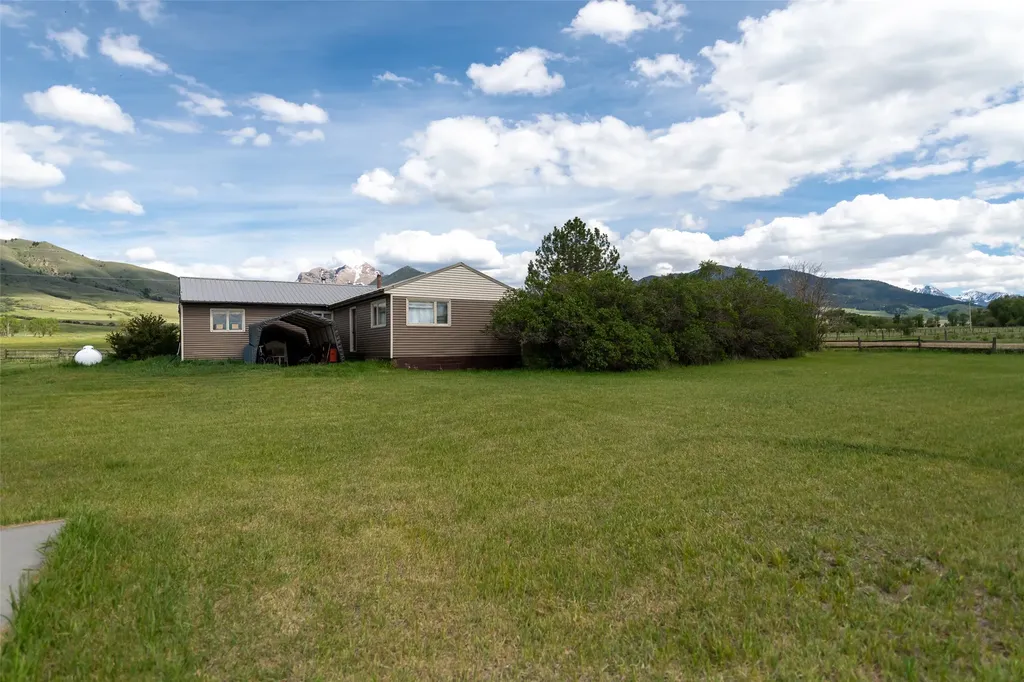 1 Carkeek Lane Cameron MT 59720