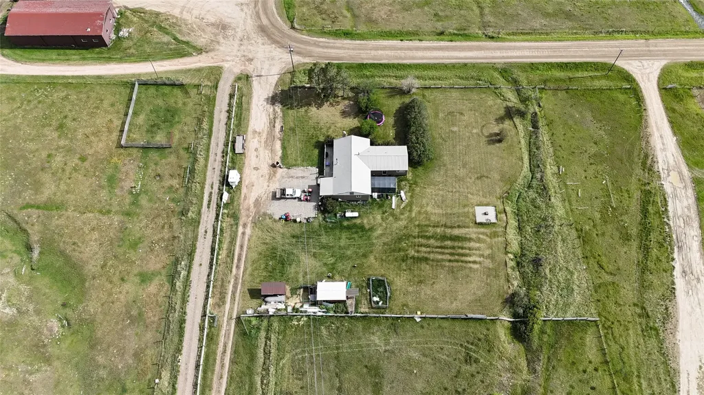 1 Carkeek Lane Cameron MT 59720