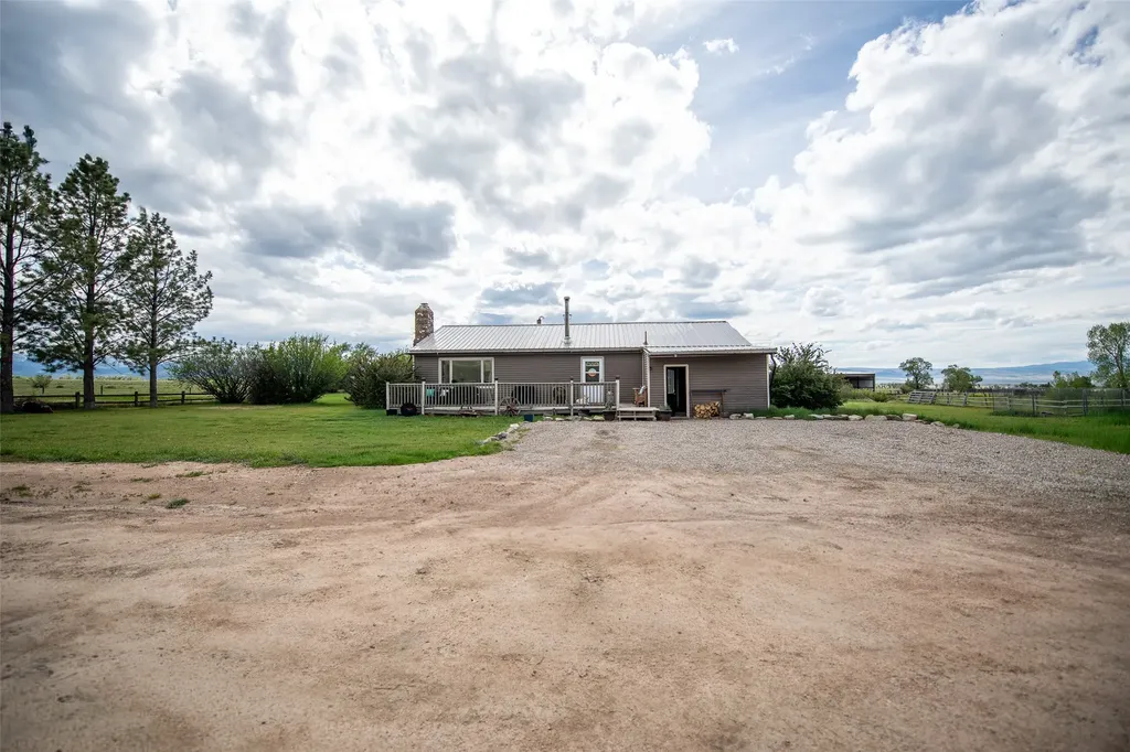 1 Carkeek Lane Cameron MT 59720