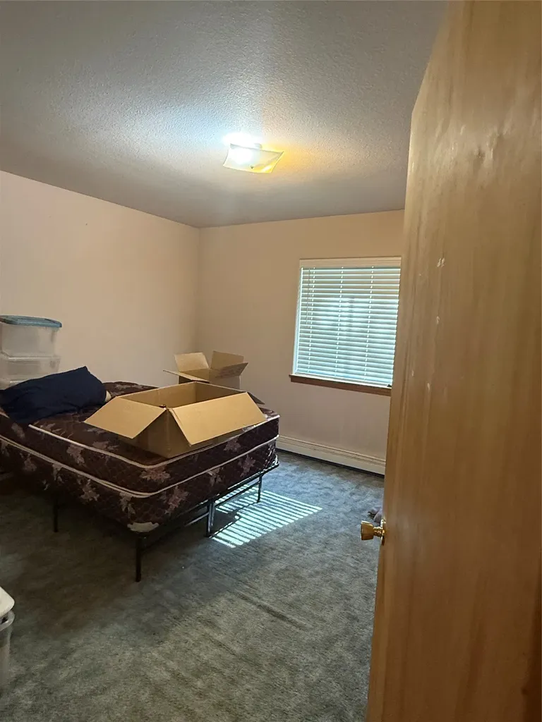 219 S 7th Hamilton MT 59840