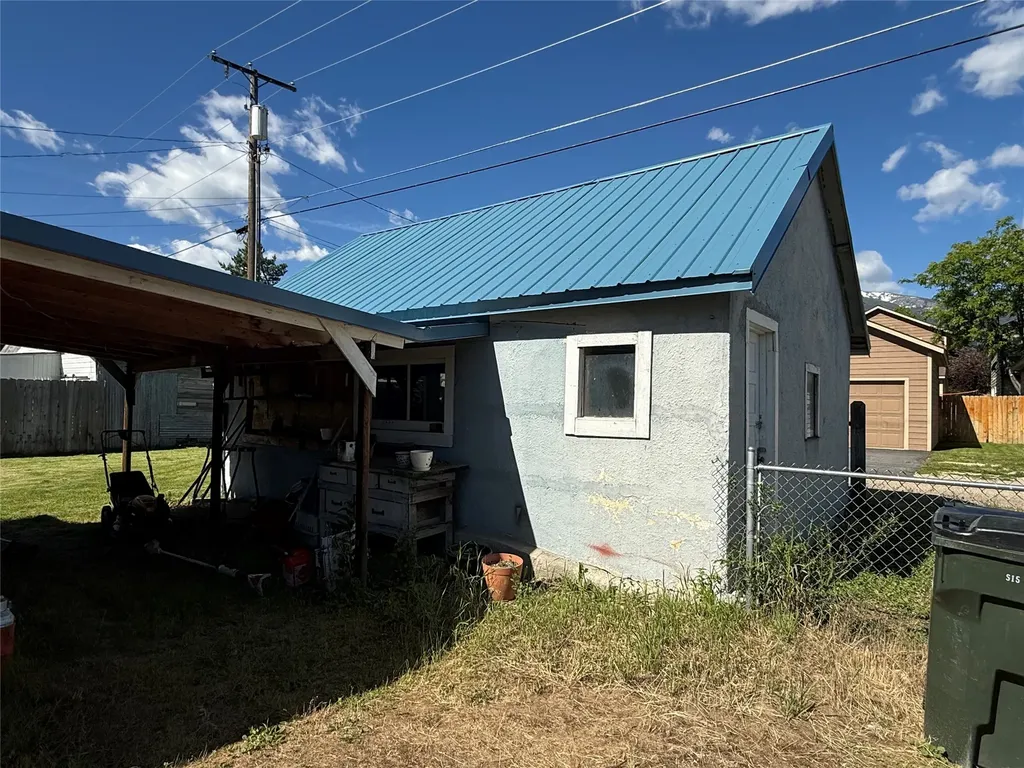 219 S 7th Hamilton MT 59840