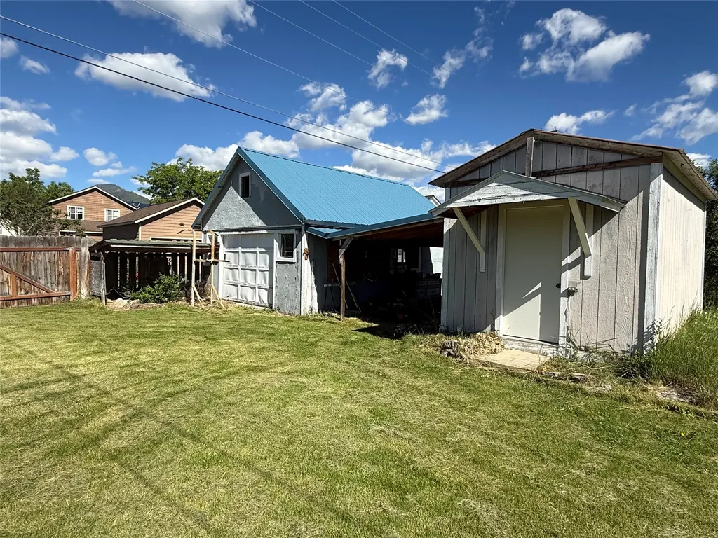 219 S 7th Street Hamilton MT 59840