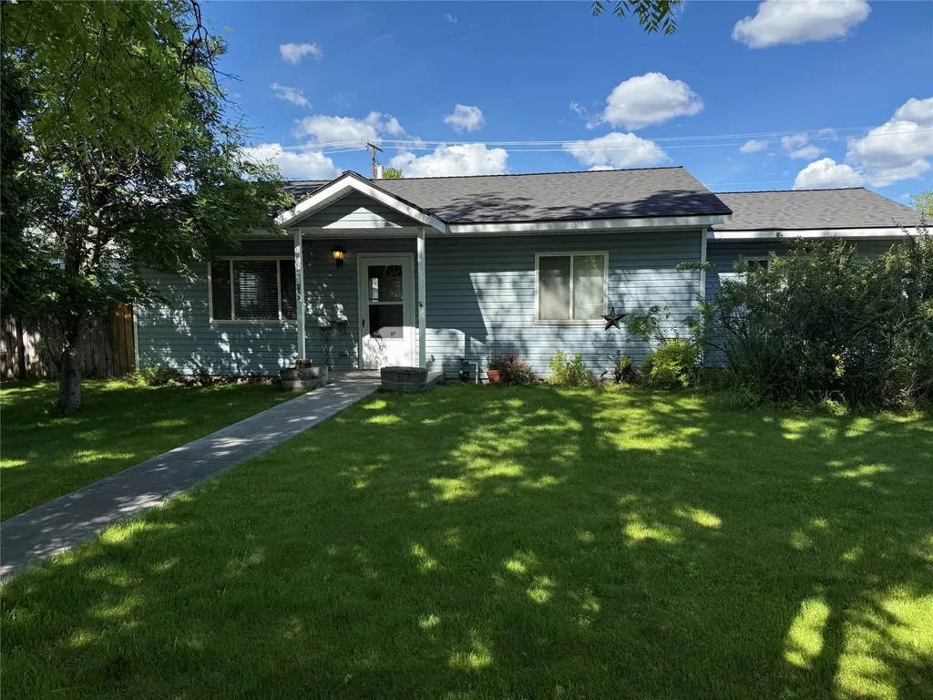 219 S 7th Street Hamilton MT 59840