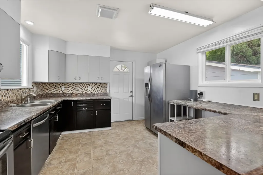 836 7th Street Havre MT 59501