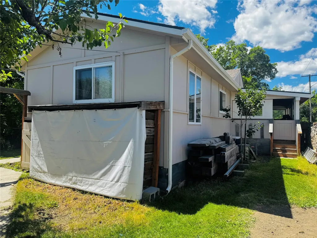 501 S 11th Street Livingston MT 59047