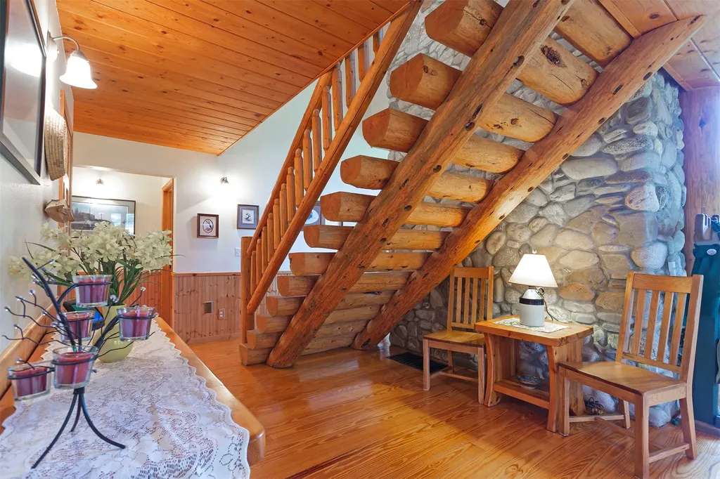 927 Little Deer Trail Hamilton MT 59840